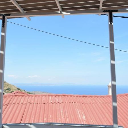 The House Of Grandma Zinios Villa Ioulis Exterior photo